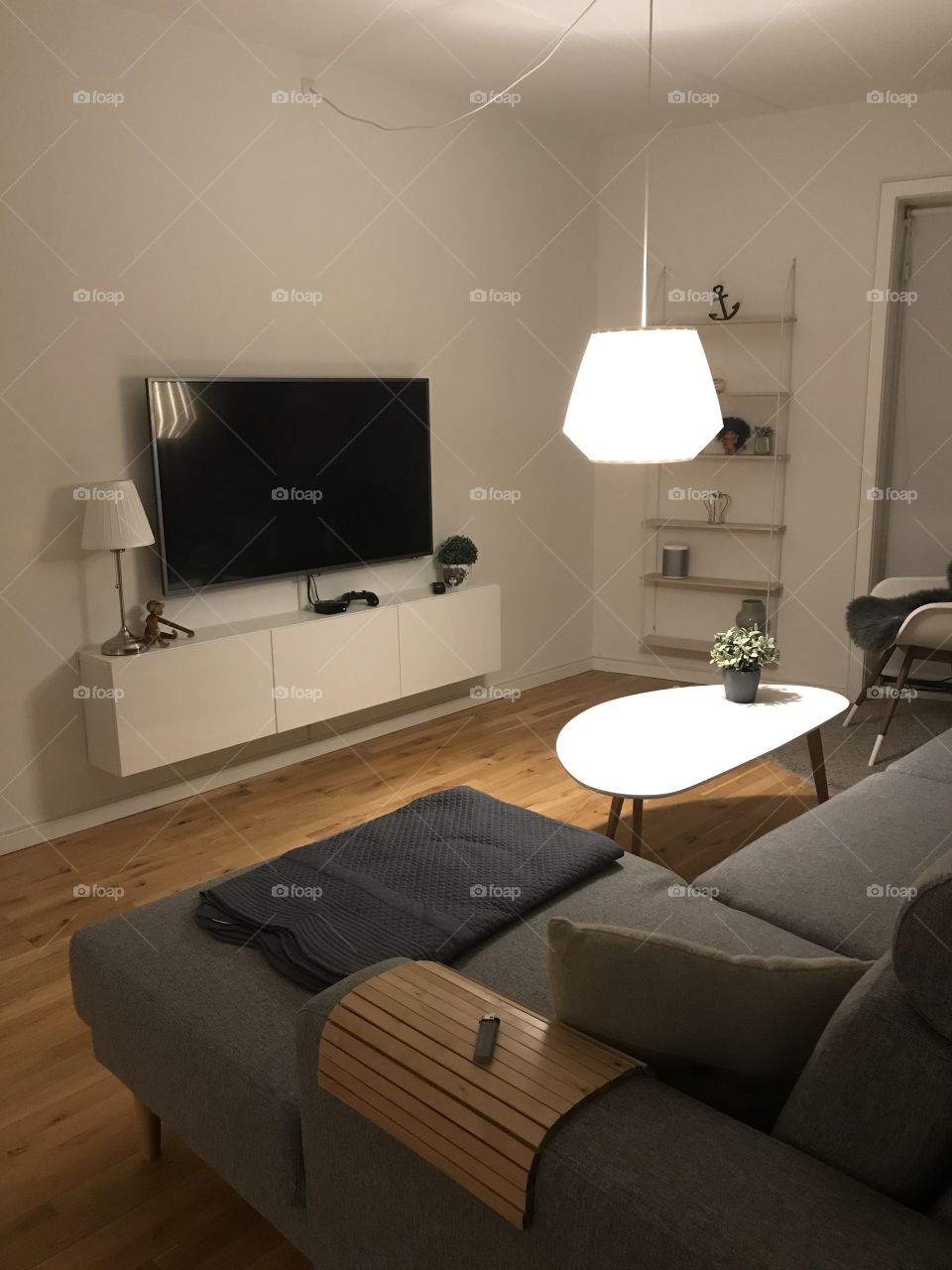 At home, television, Philips hue, cozy