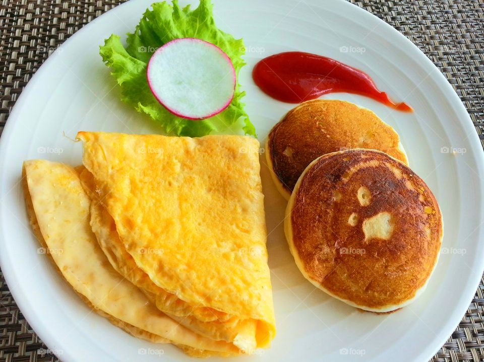 Omelette and pancake