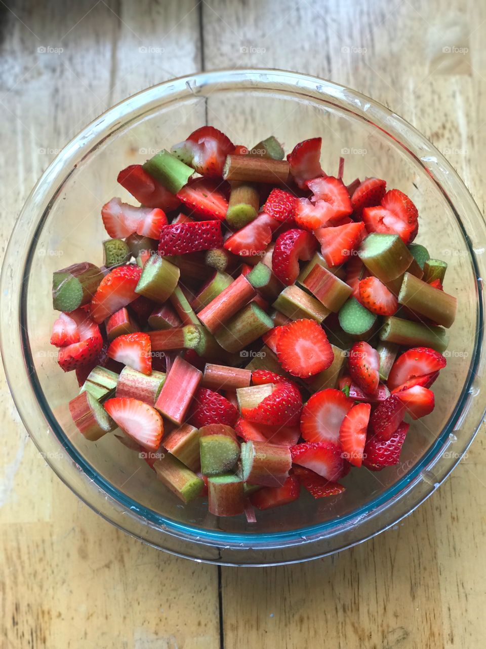 Rhubarb and strawberries 