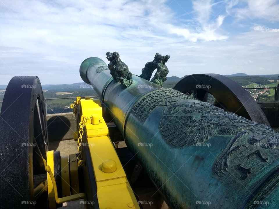 Kanone auf bergfestung