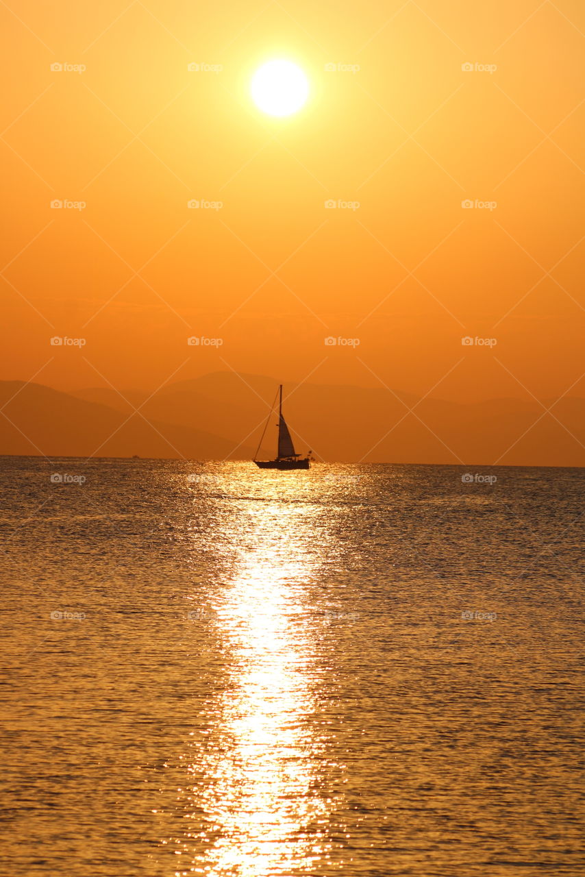 #Greece #island #sea #sunrise #aegean #boat