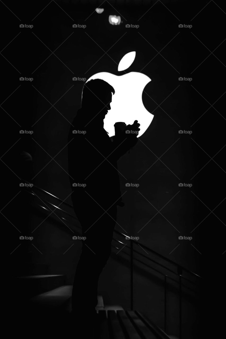 Apple logo