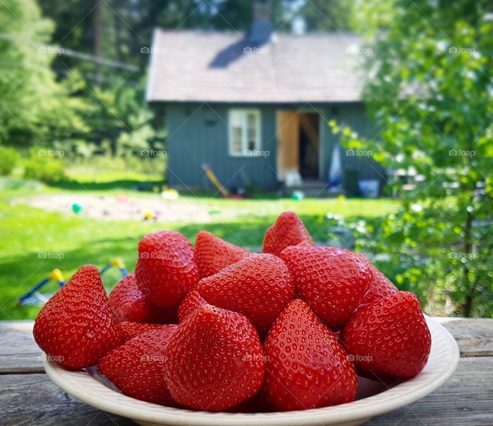 strawberry-summer