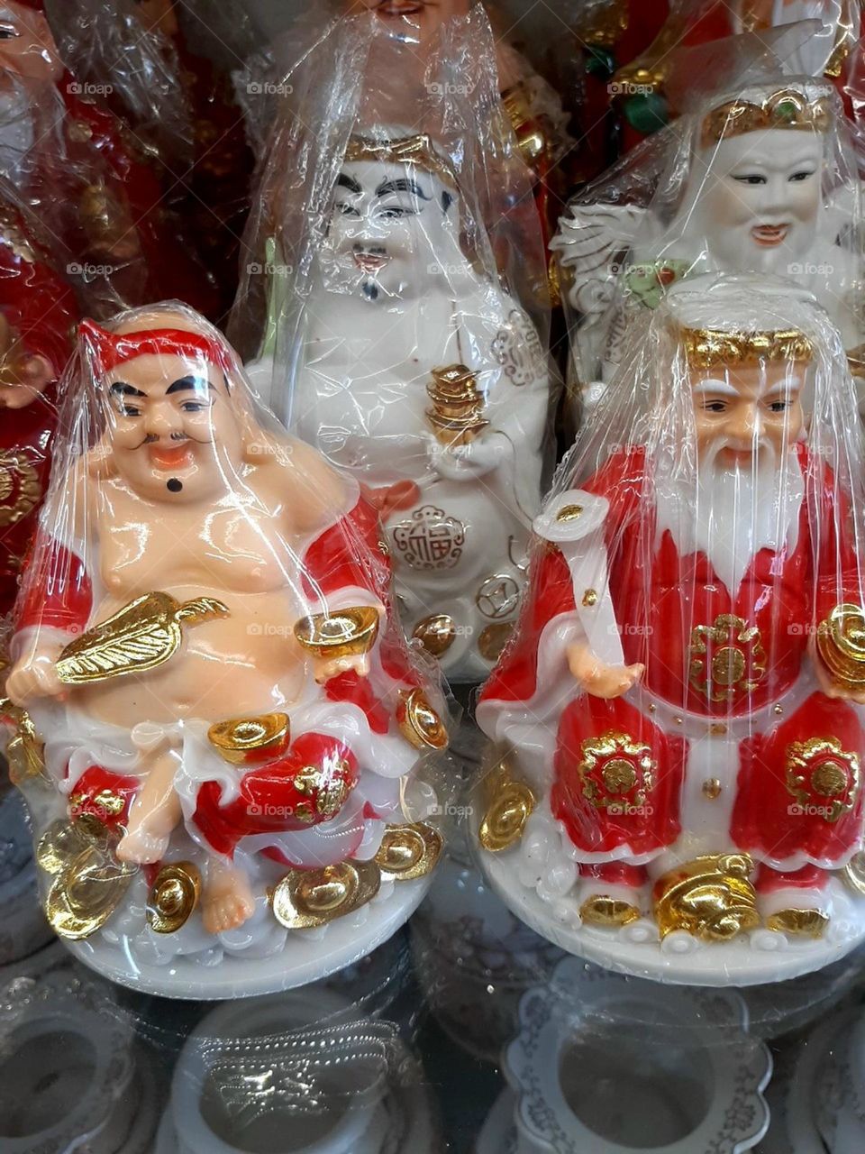 Ông Thổ Địa và Thần Tài.