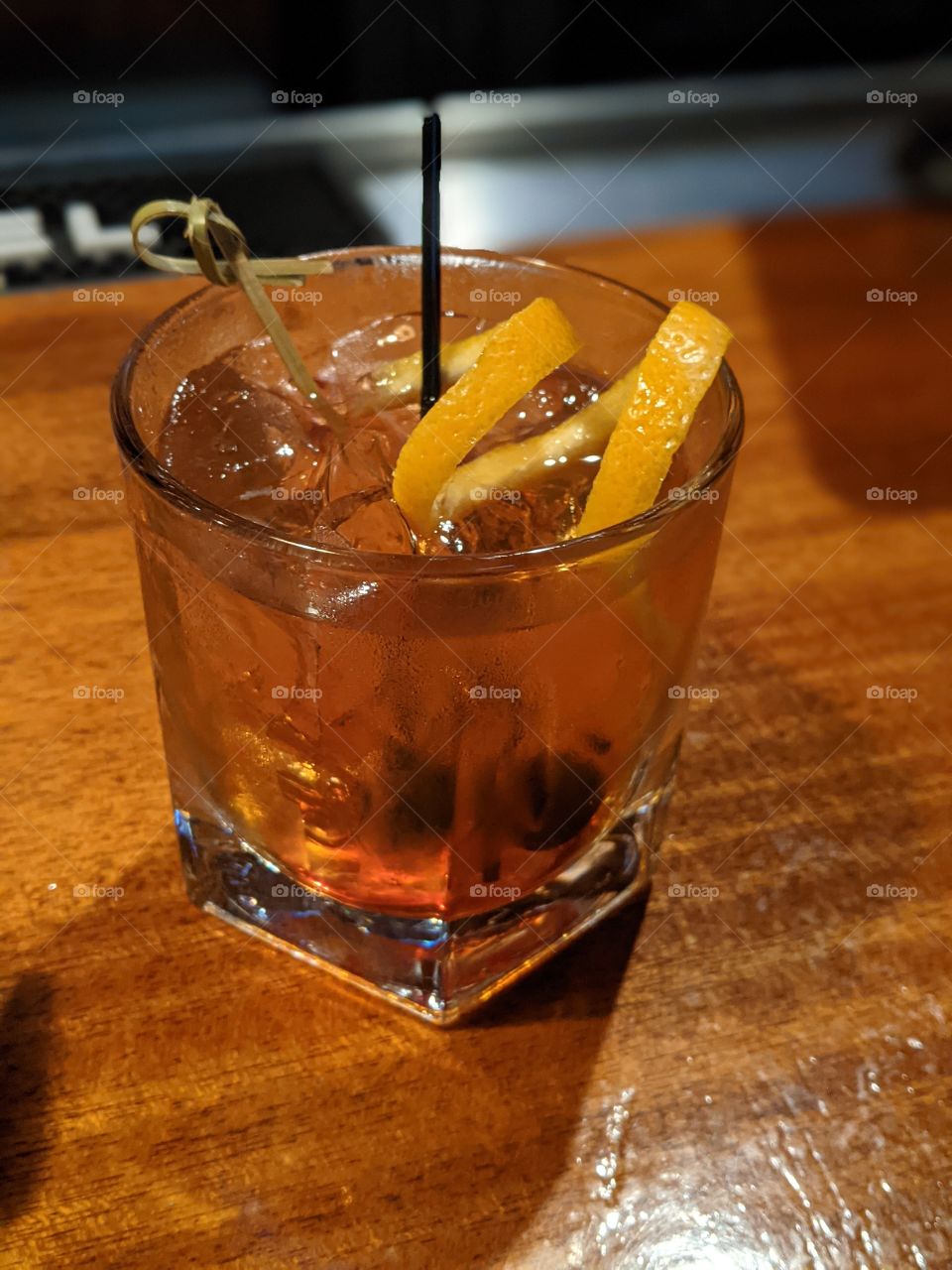 old fashioned whiskey drink