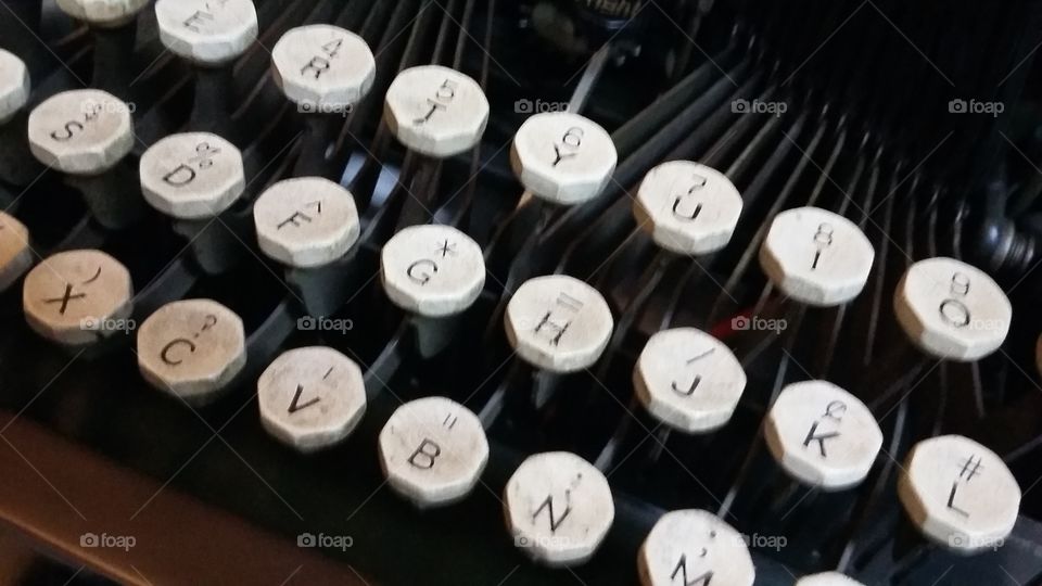 Oliver Typewriter Keys