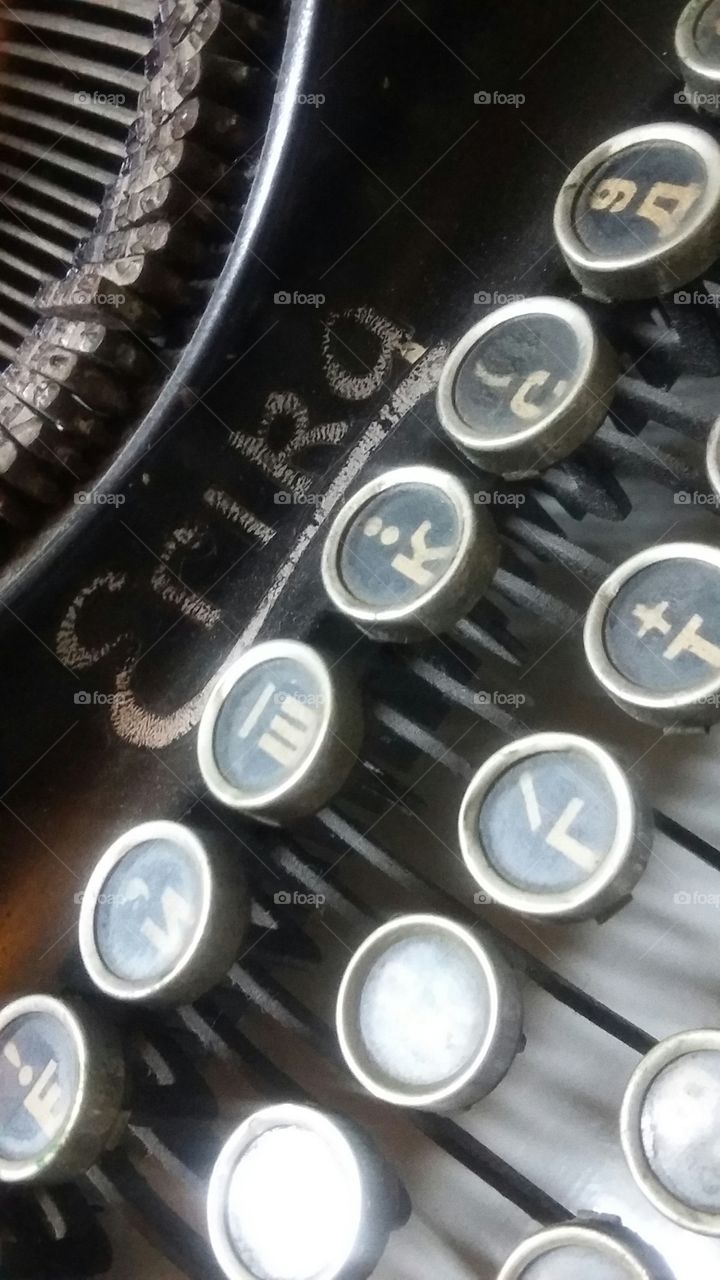 Erika Cyrillic Keys 2