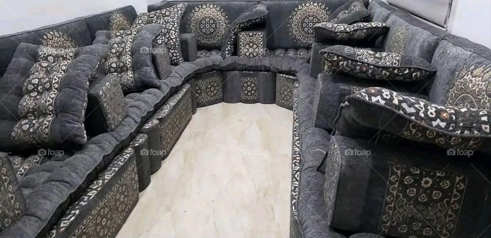 A very beautiful picture, and there is no better picture than it. There is no better picture of green herbs and colorful, red and white roses than it. Glory be to God, the natural and picturesque view, and there is no more