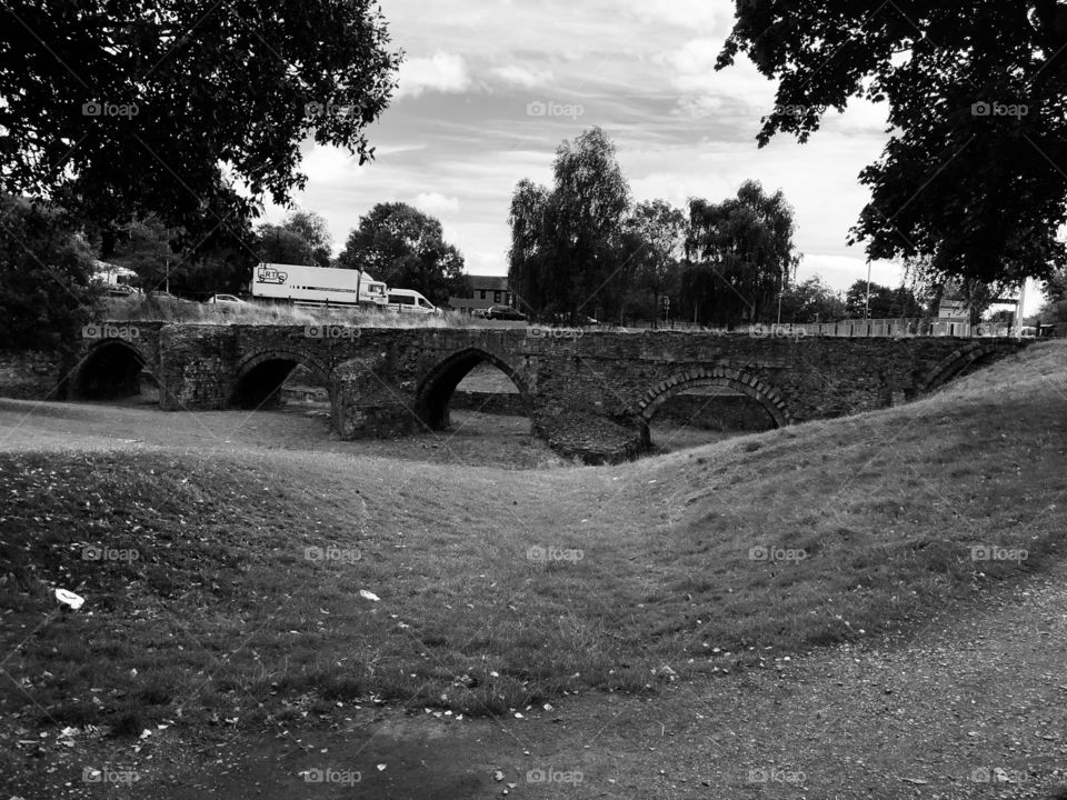 Another black and white opportunity to marvel at another bridge connected with the Exeter Woollen Trail.