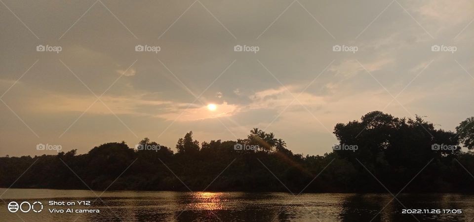 "A beautiful sunset" 🌇 in the riverside