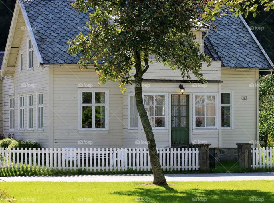 From Norway, Lærdalsøyri