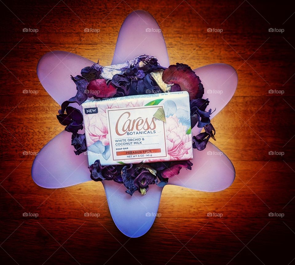 New Caress body bar