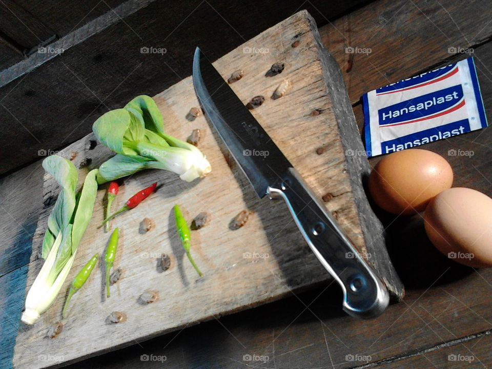 hansaplast plaster in kitchen