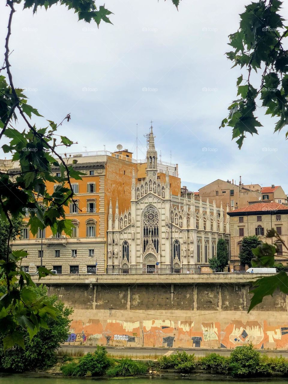 View over the Tiber river to the Citta Metropolitana di Roma castle, Italia