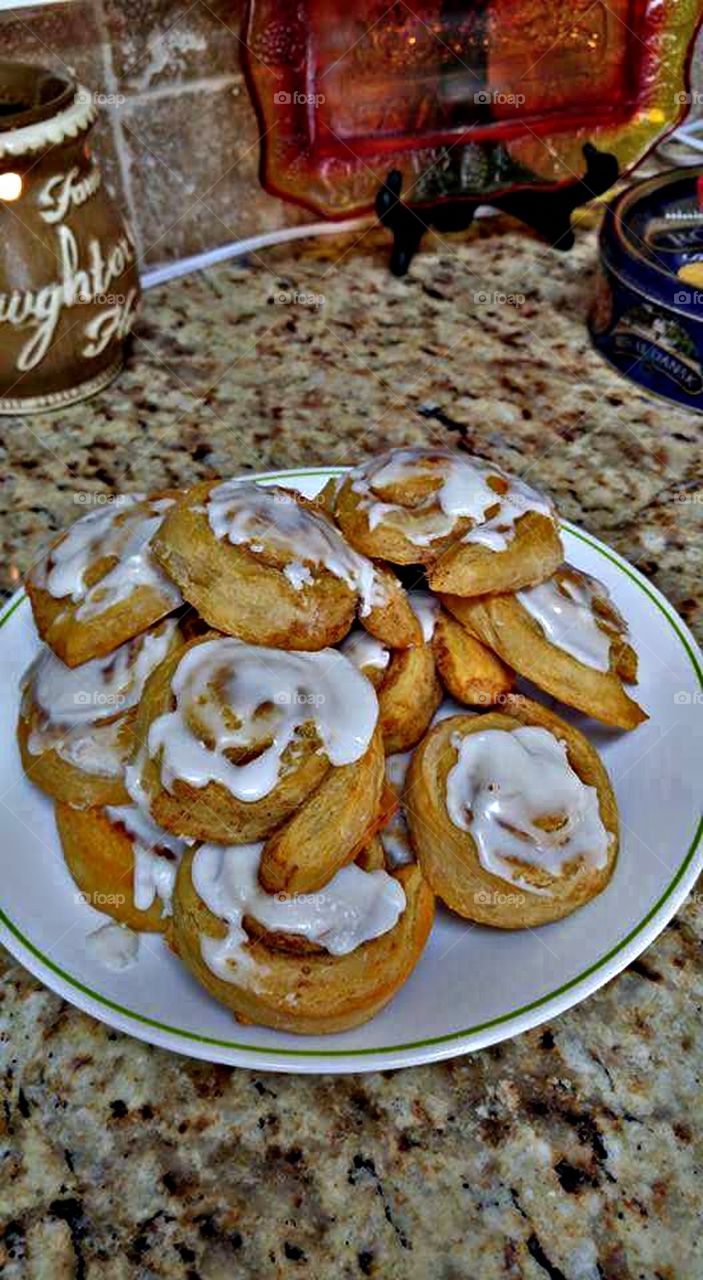 Cinnamon rolls