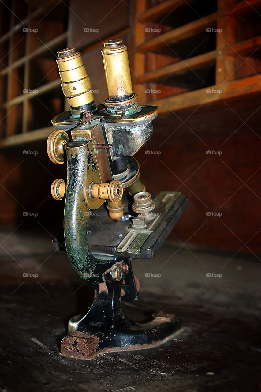 macro glass equipment vintage by hlehnerer