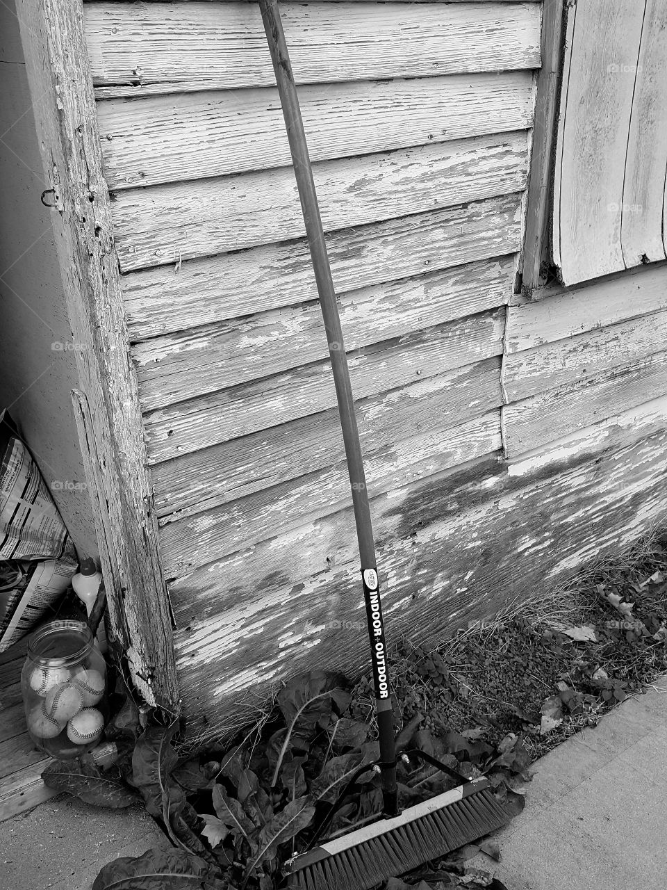 Our old shed in black and white.
