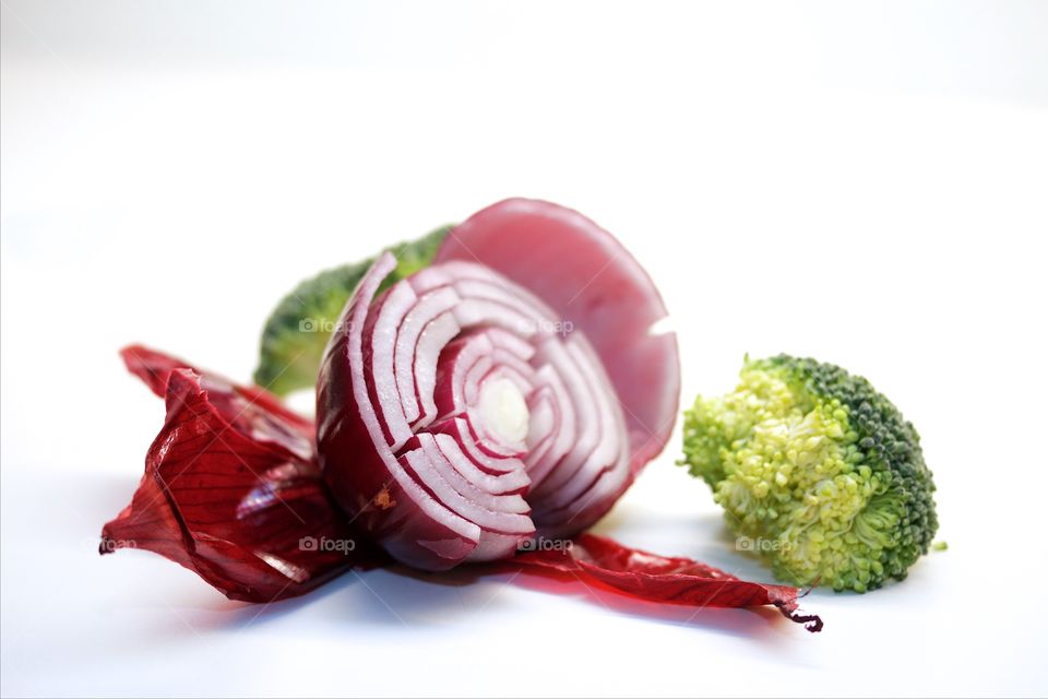 Red onion and broccoli