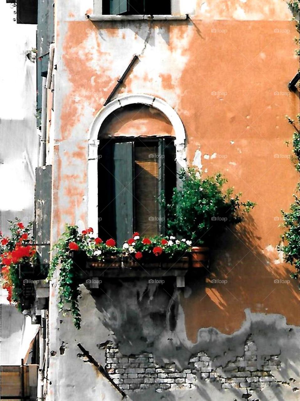 Venetian balcony