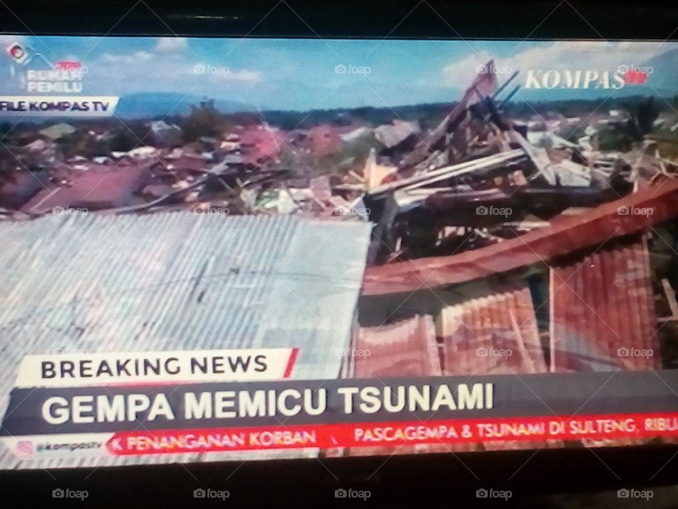 earthquake and tsunami Palu, Sigi and Donggala city Indonesia more than 1200 people died
