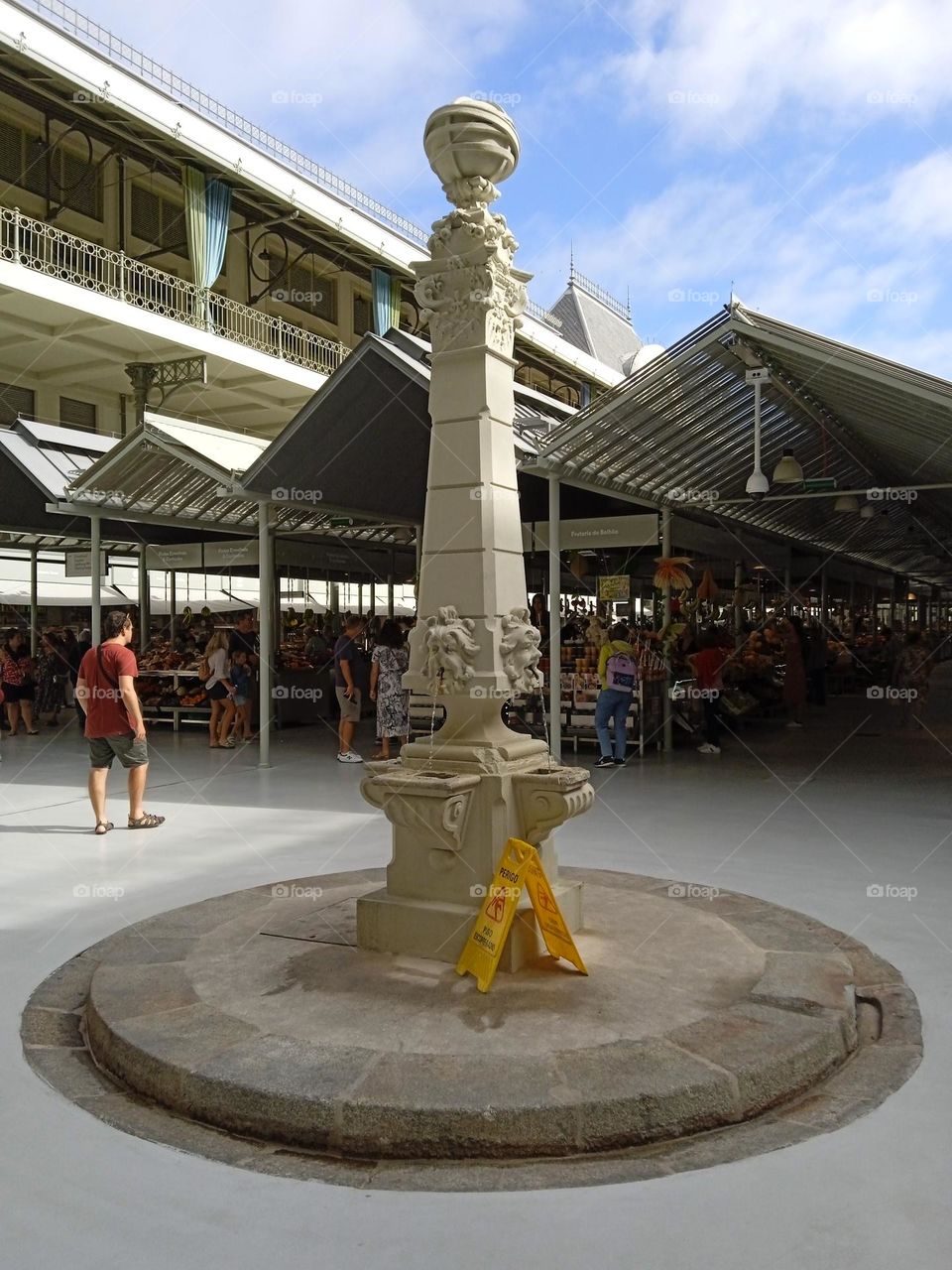 fresh water fountain in a market in Porto