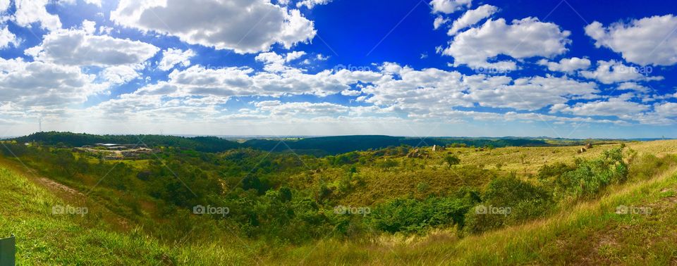 Cores da vida! Uma paisagem vibrante do interior do Brasil! / Cores da vida! Uma paisagem vibrante do interior do Brasil!