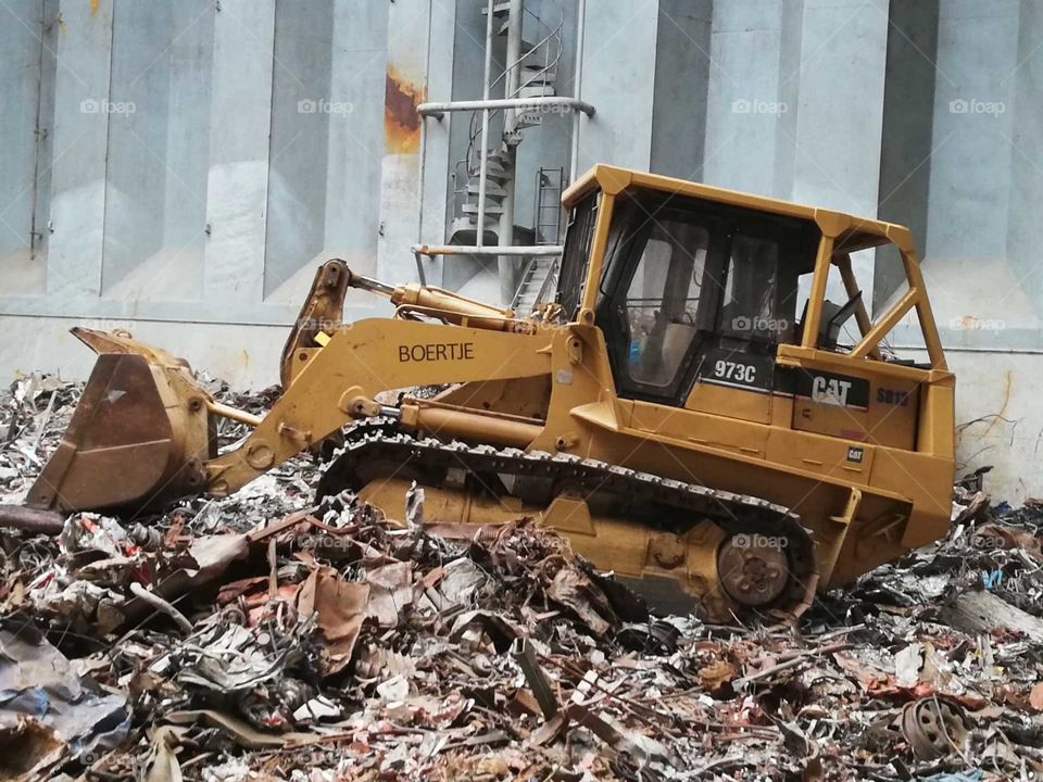 Cat 937 C the Netherlands 