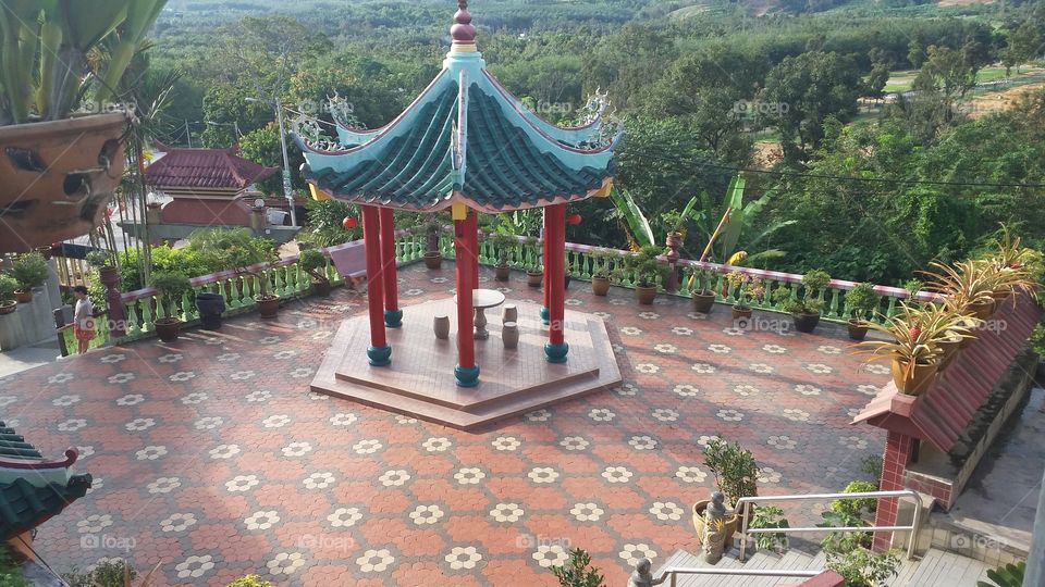 broga temple negeri simbelan.