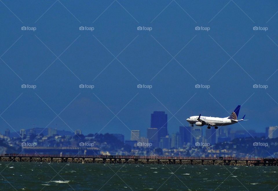 Passenger jet landing at San Francisco airport