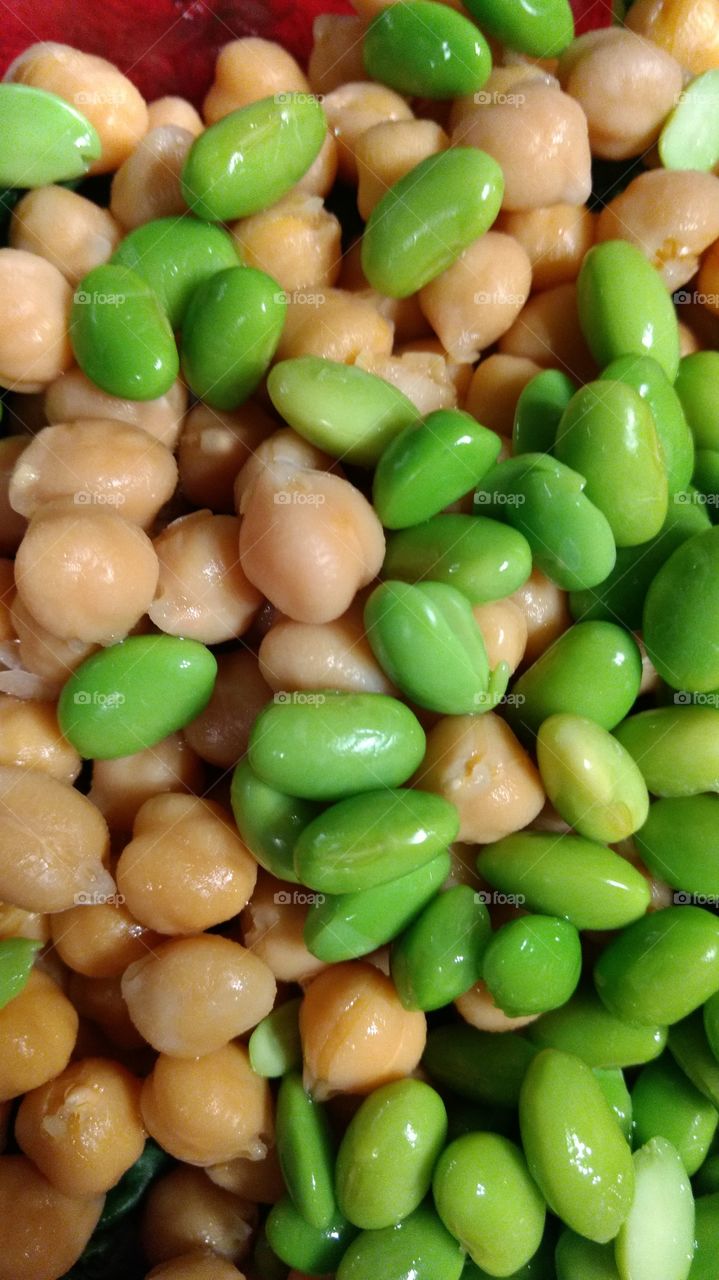 edamame and chic peas