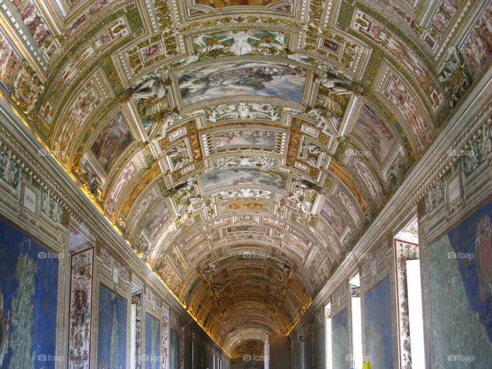 Vatican hallway masterpiece paintings 
