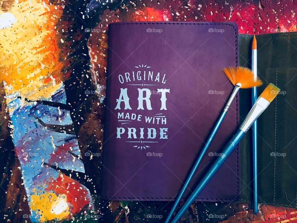 Faber Castell Brushes and art book