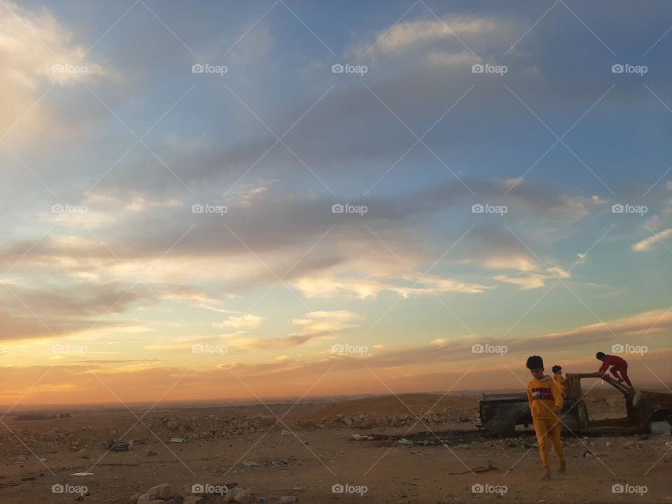 Please, I want you to support me, I need your help, I am poor, I need dollars, please