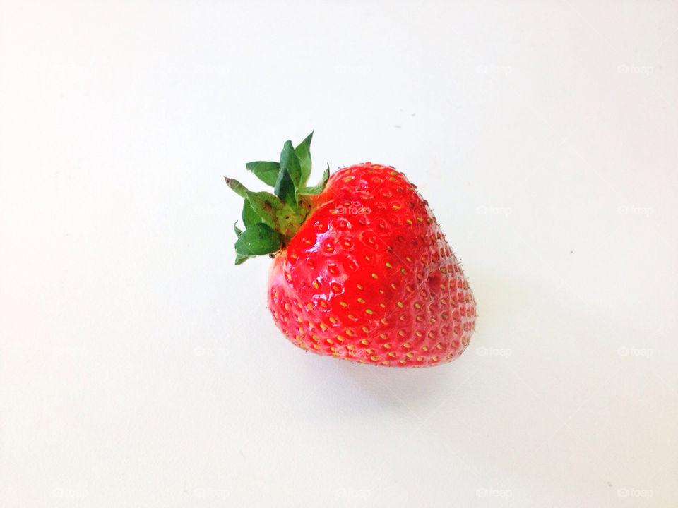 green red fresh strawberry by ryanb_2002