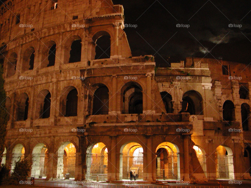 night rome colosseum gladiator by snappychappie