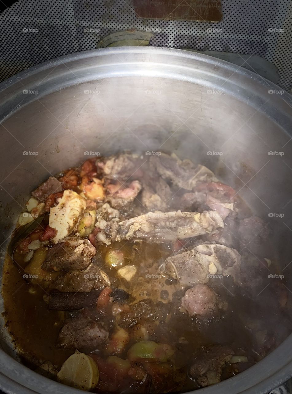 Lunch Edam meat with vegetables 