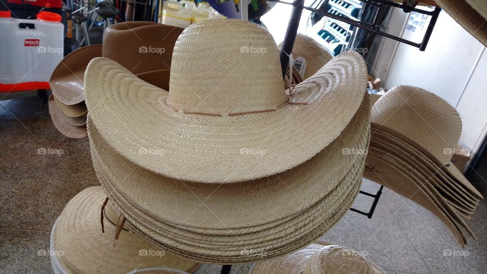 Chapéus de palha.