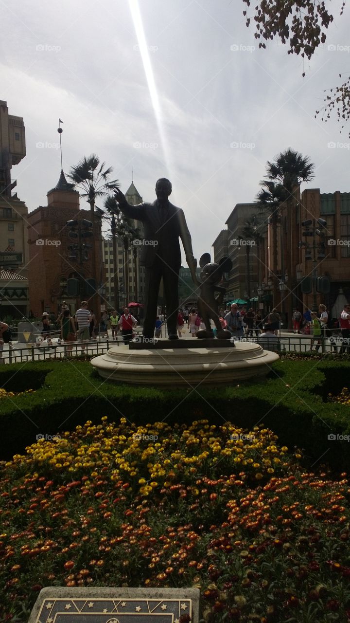Disney Land Walt and Mickey