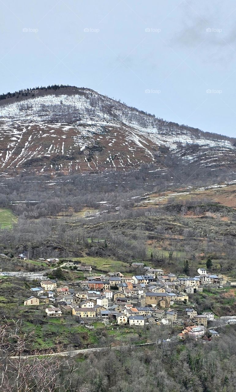 village des Pyrénées