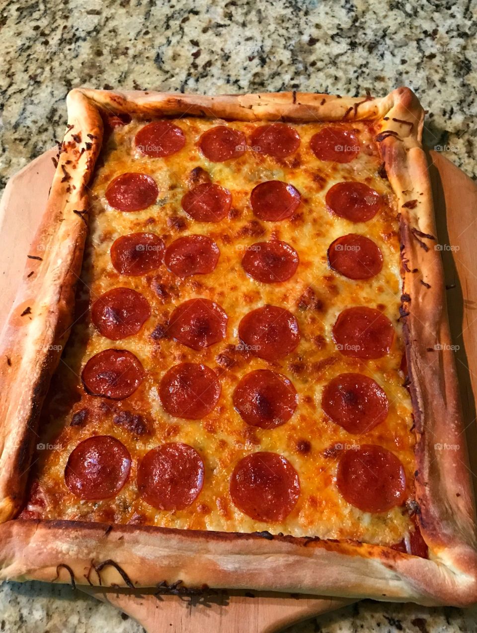 Pepperoni pizza 