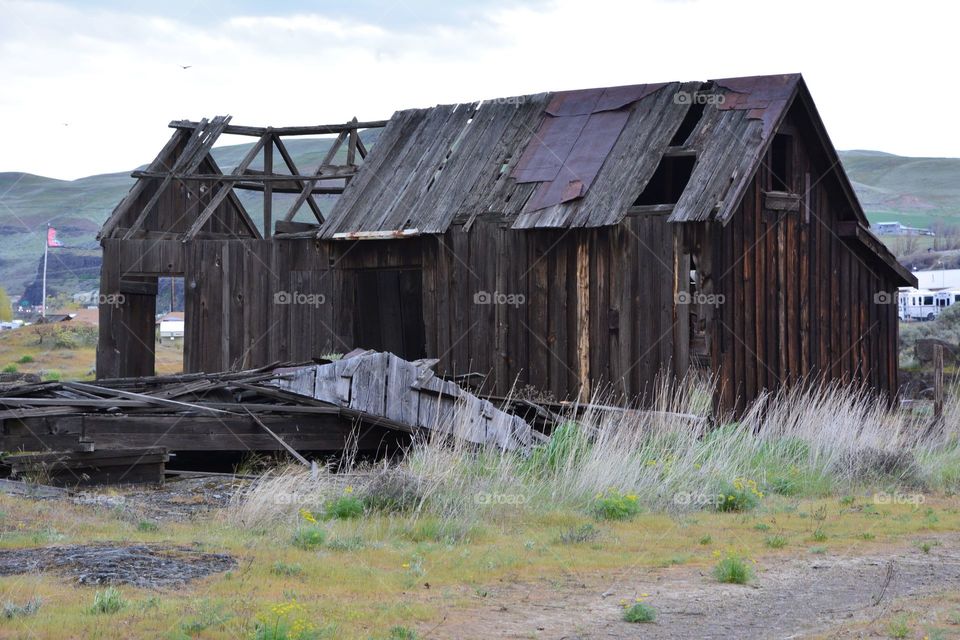 Ruins in The Dalles 