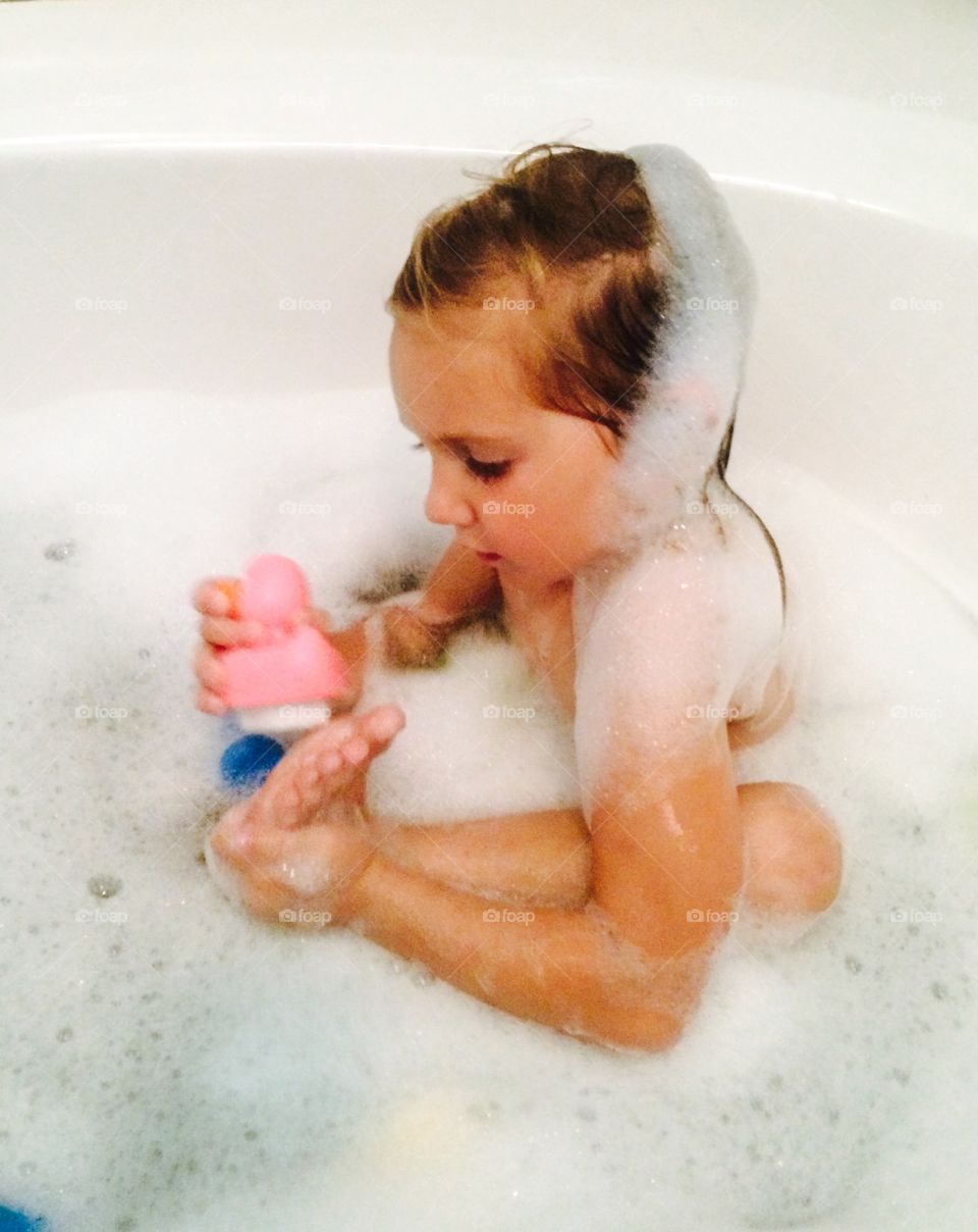 Bath and bubbles 