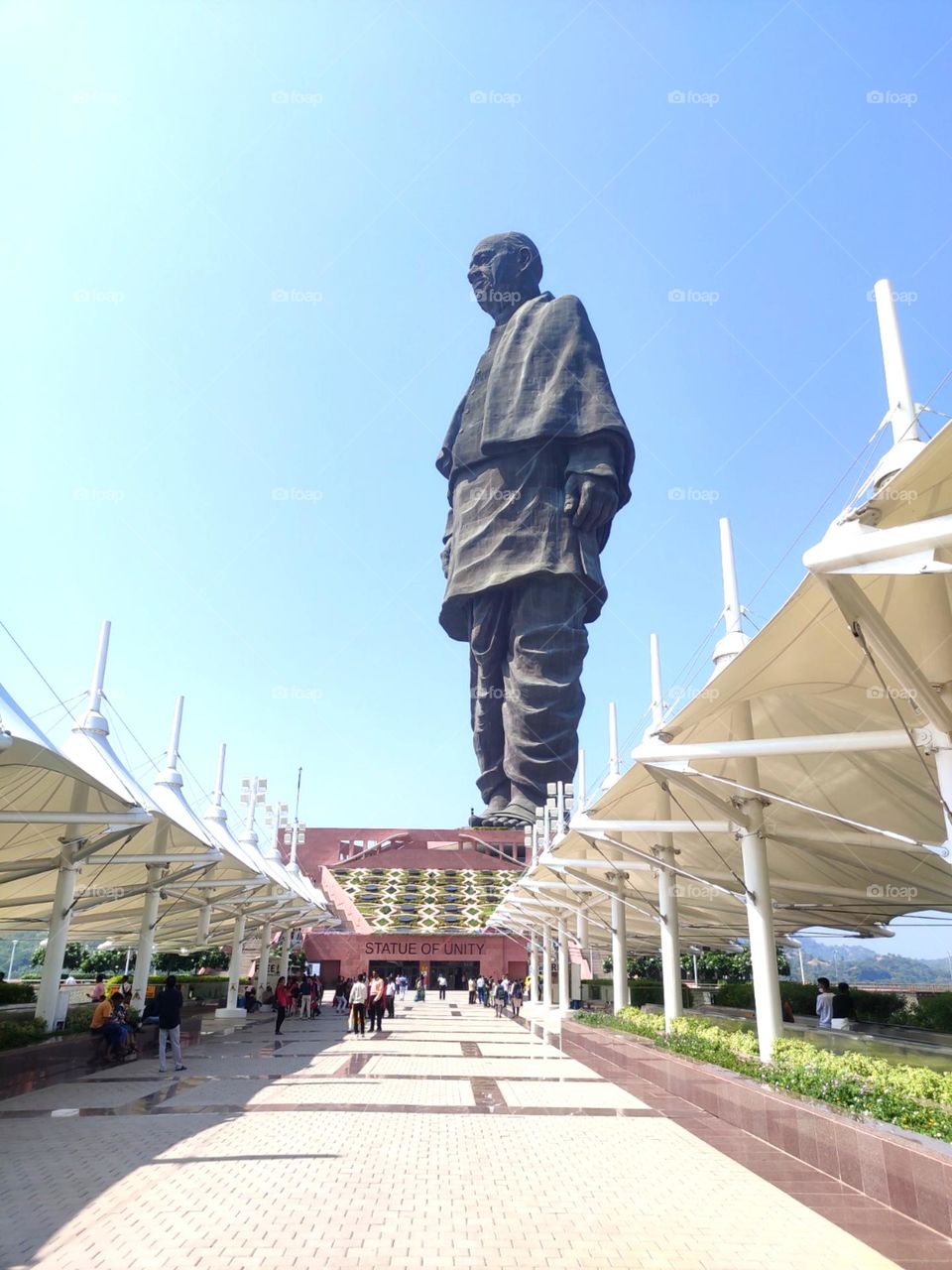 world tallest statue it's call status of unity it is in India Gujarat so tall 182 feet so nice and so beautiful statue
