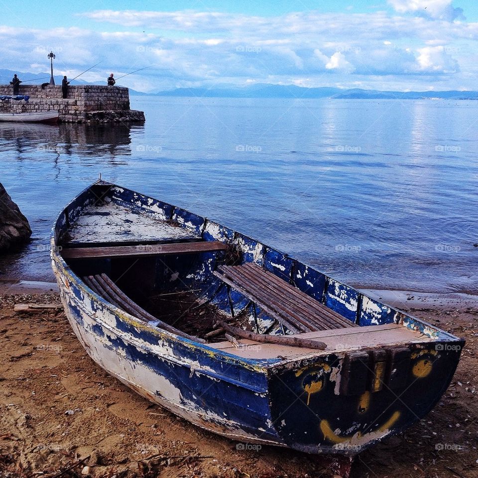 Happy boat