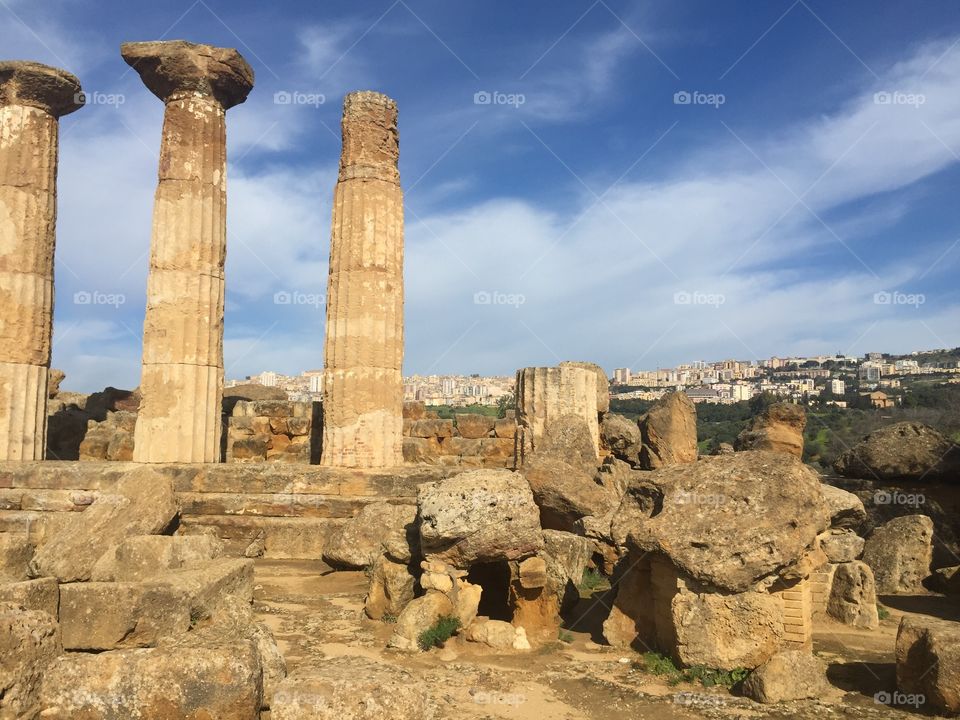 Sicilian ruins of ancient temple