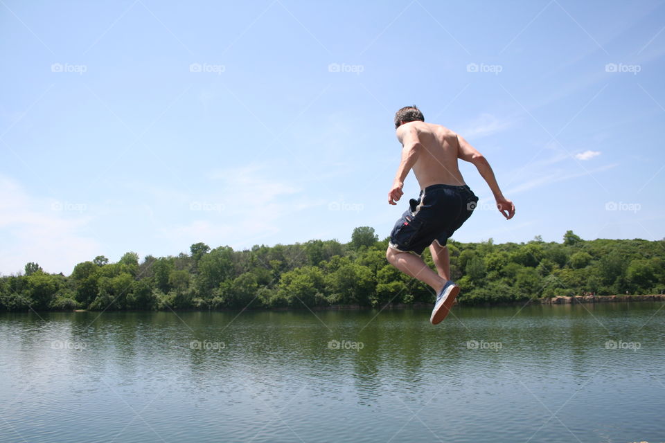 Jumping into the water from a cliff illinois