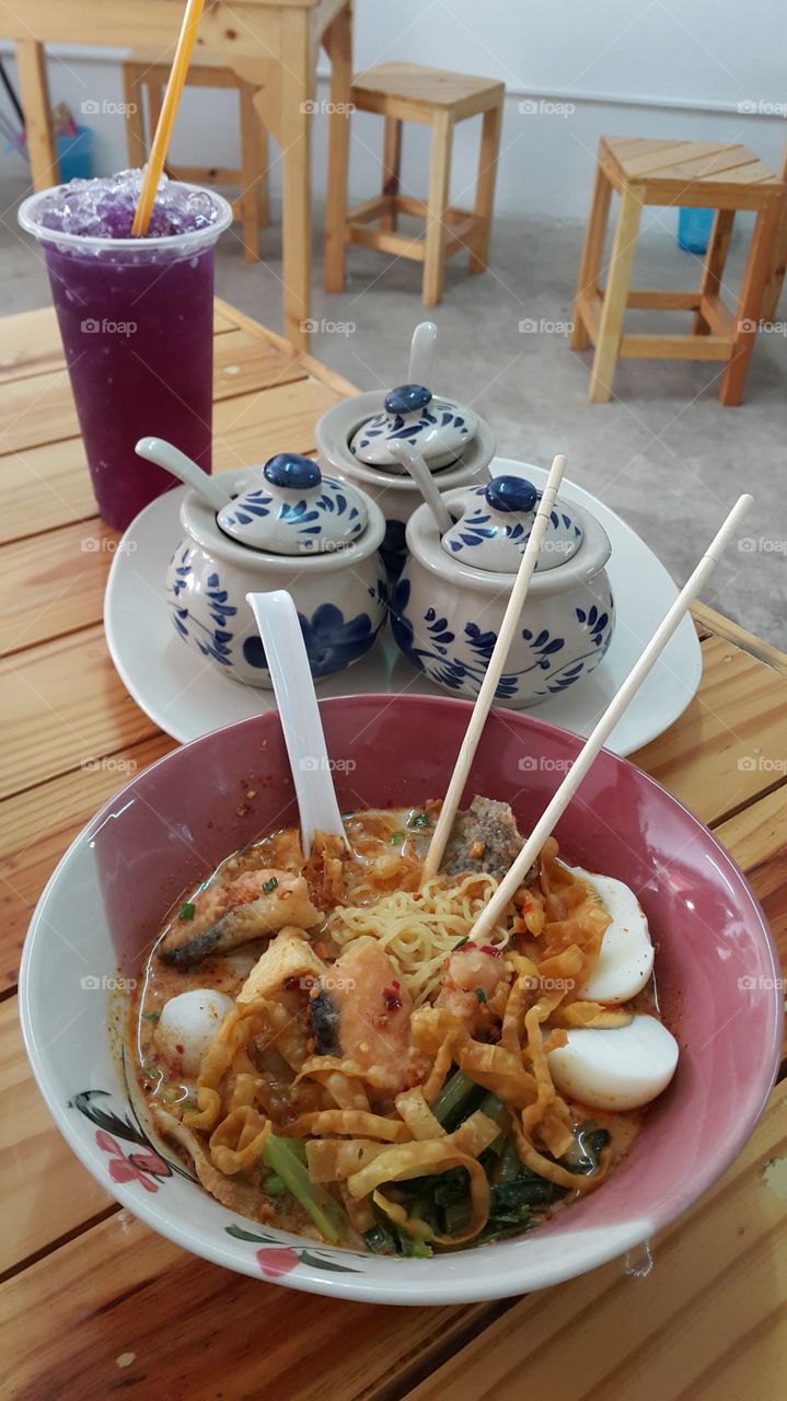 Asian street food. Thai noodle dish