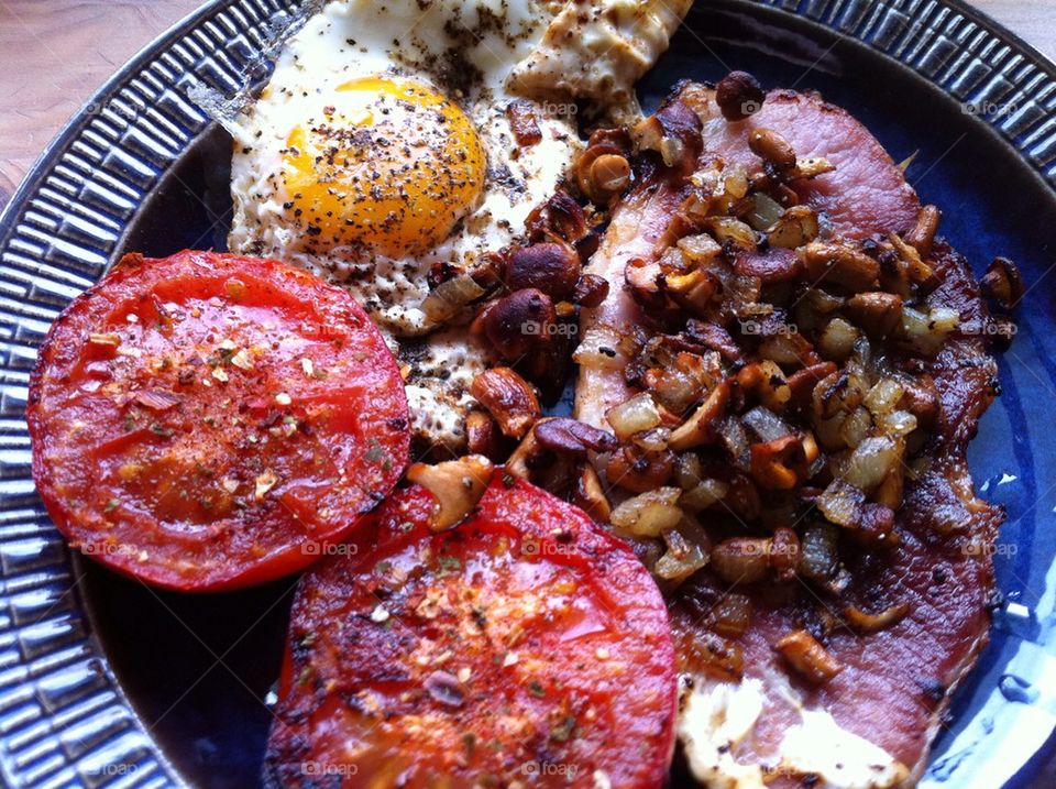 food tomato breakfast mushrooms by foxtail