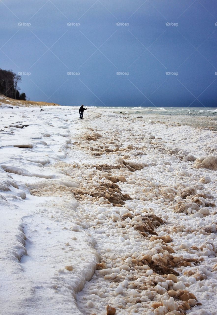Exploring the frozen shoreline