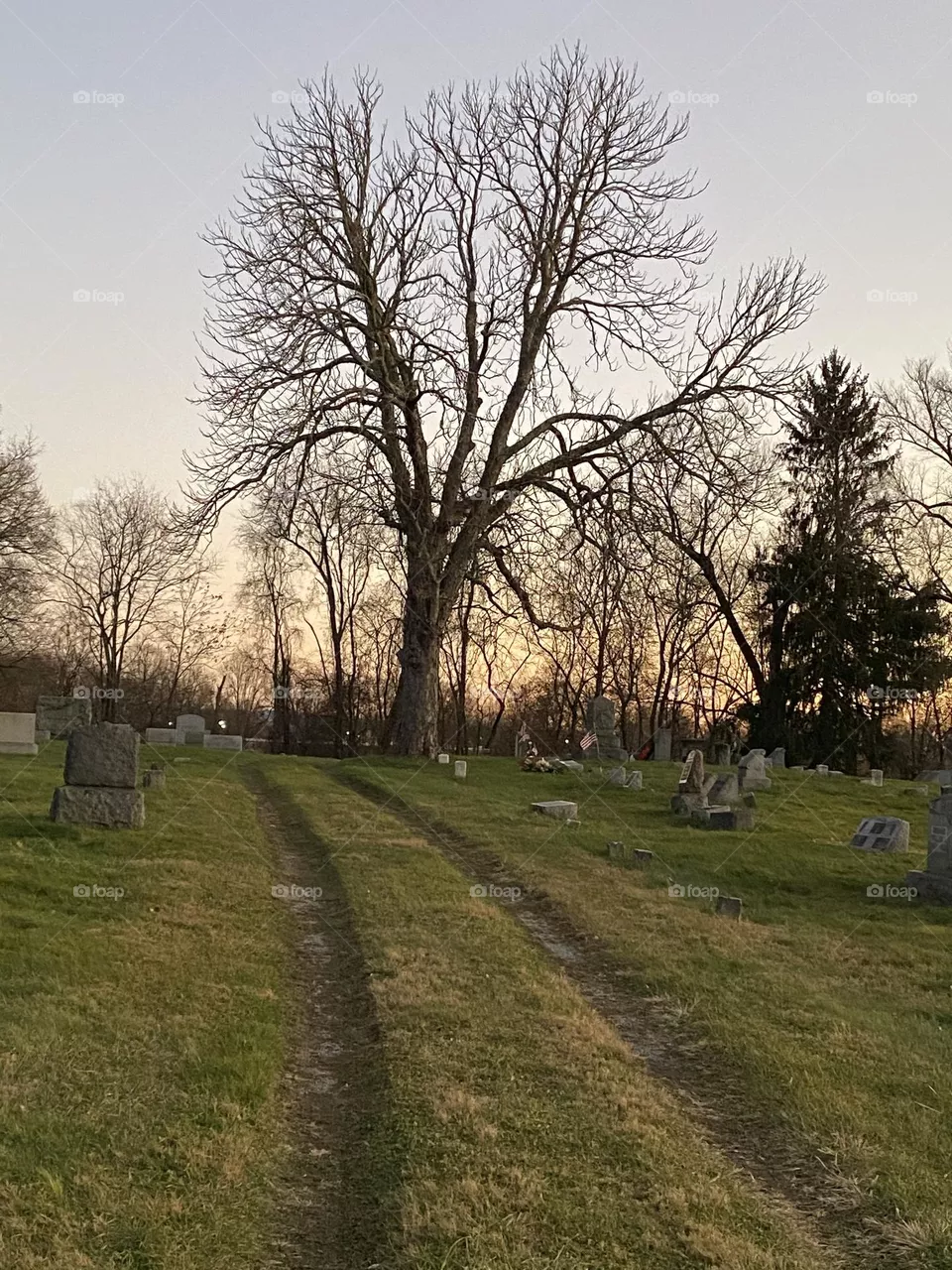 Sun set at the cemetery 